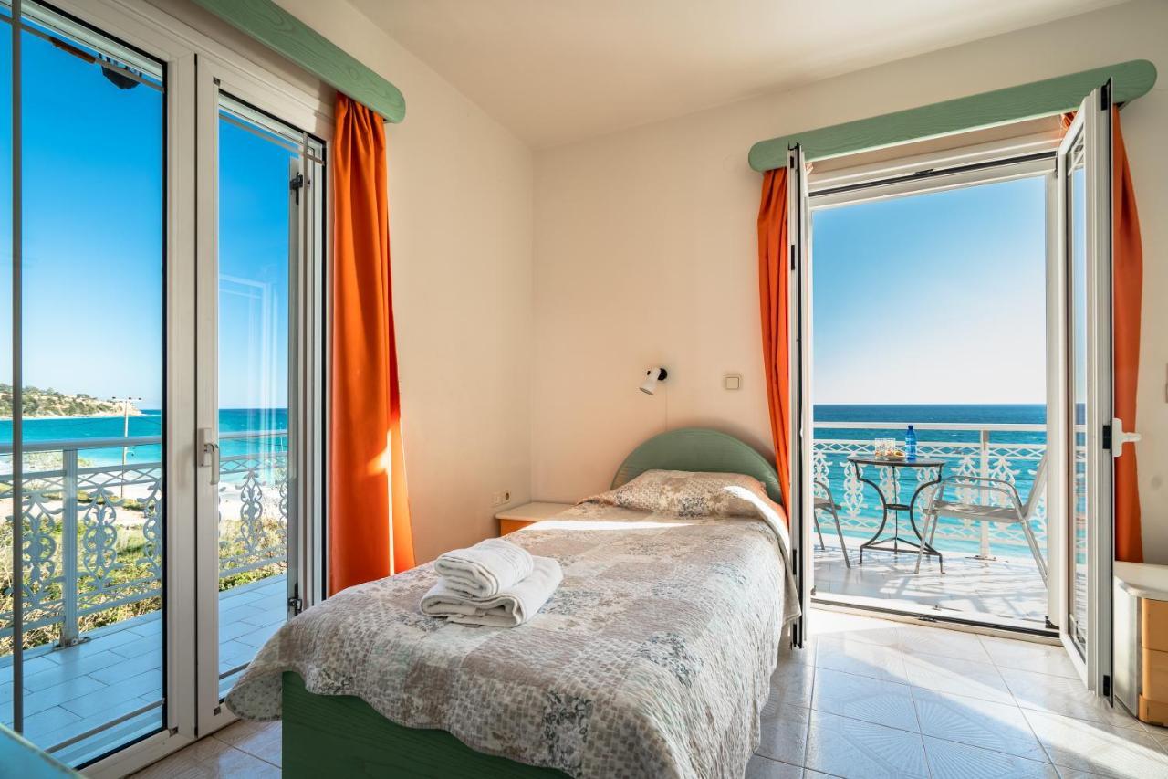 Angela Sea View 4